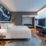 Ξενοδοχείο Radisson Collection Hotel, 5*
