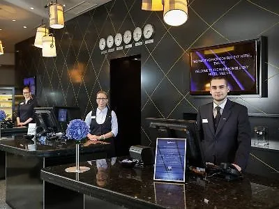 Radisson Collection Hotel, Hotel