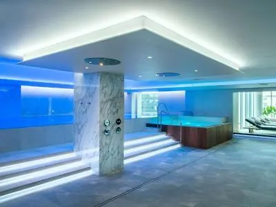 Radisson Collection Hotel,