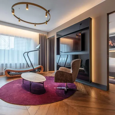 래디슨 블루 스카이 호텔 5*