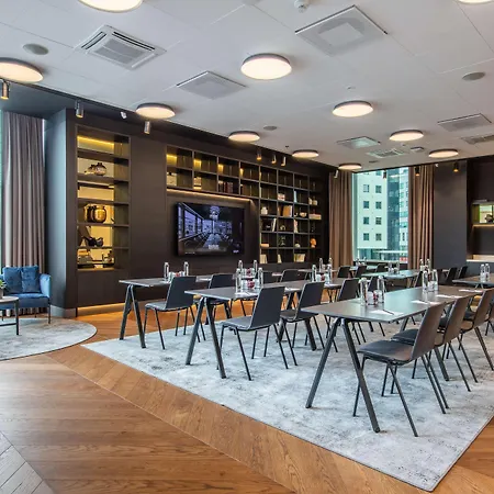 Radisson Collection Hotel, Hotel
