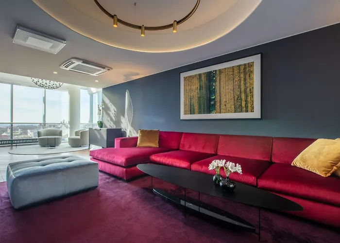 래디슨 블루 스카이 호텔 5*