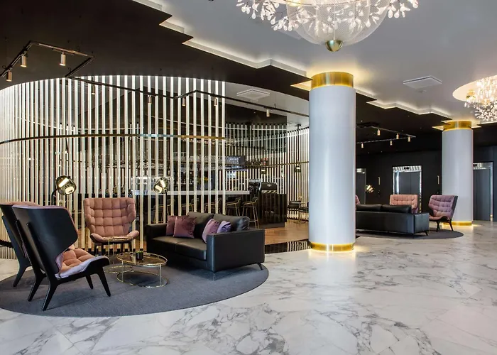 Radisson Collection Hotel, Hotell