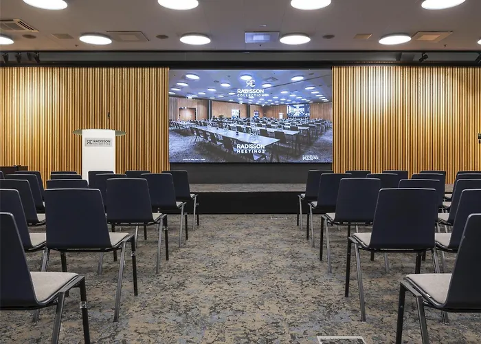 호텔 래디슨 블루 스카이 탈린