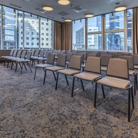 Radisson Collection Hotel, Hotel