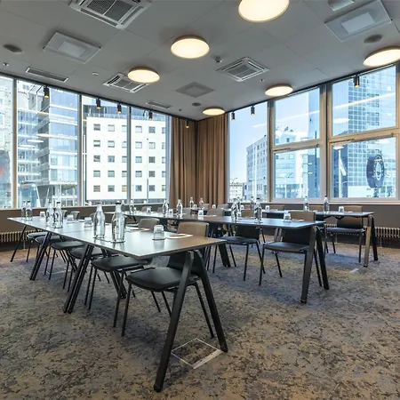 ラディソン ブル スカイ 5* タリン