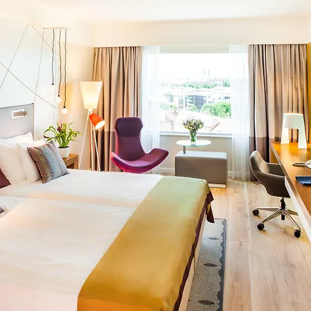 ホテル ラディソン ブル スカイ 5*